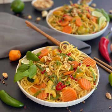 Chinese Takeout Lo Mein -Chip and Kale Best Organic Plant Based Meal Kits Tasty Asian inspired dish of saucy, squishy Asian noodles stir-fried with lots of healthy veggies, calcium rich tofu in a five spice savory-sweet sauce. A perfect quick, fast, and tasty dinner.